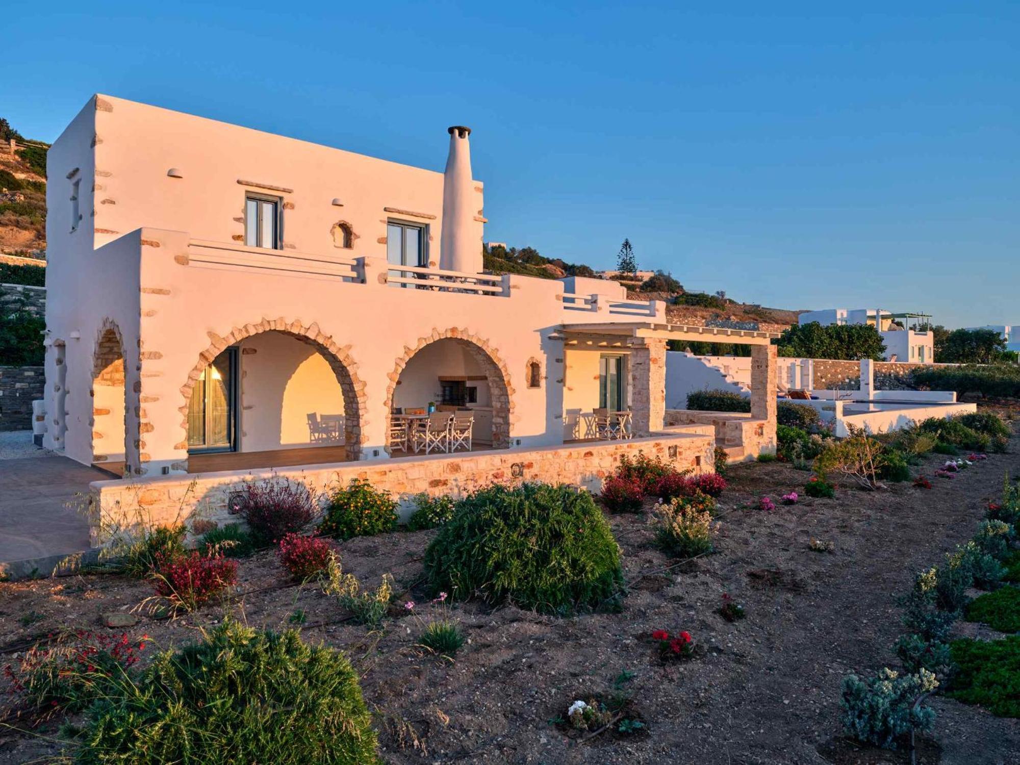 Luxurious Villa Pactia Amazing Pool Isterni  Exterior foto