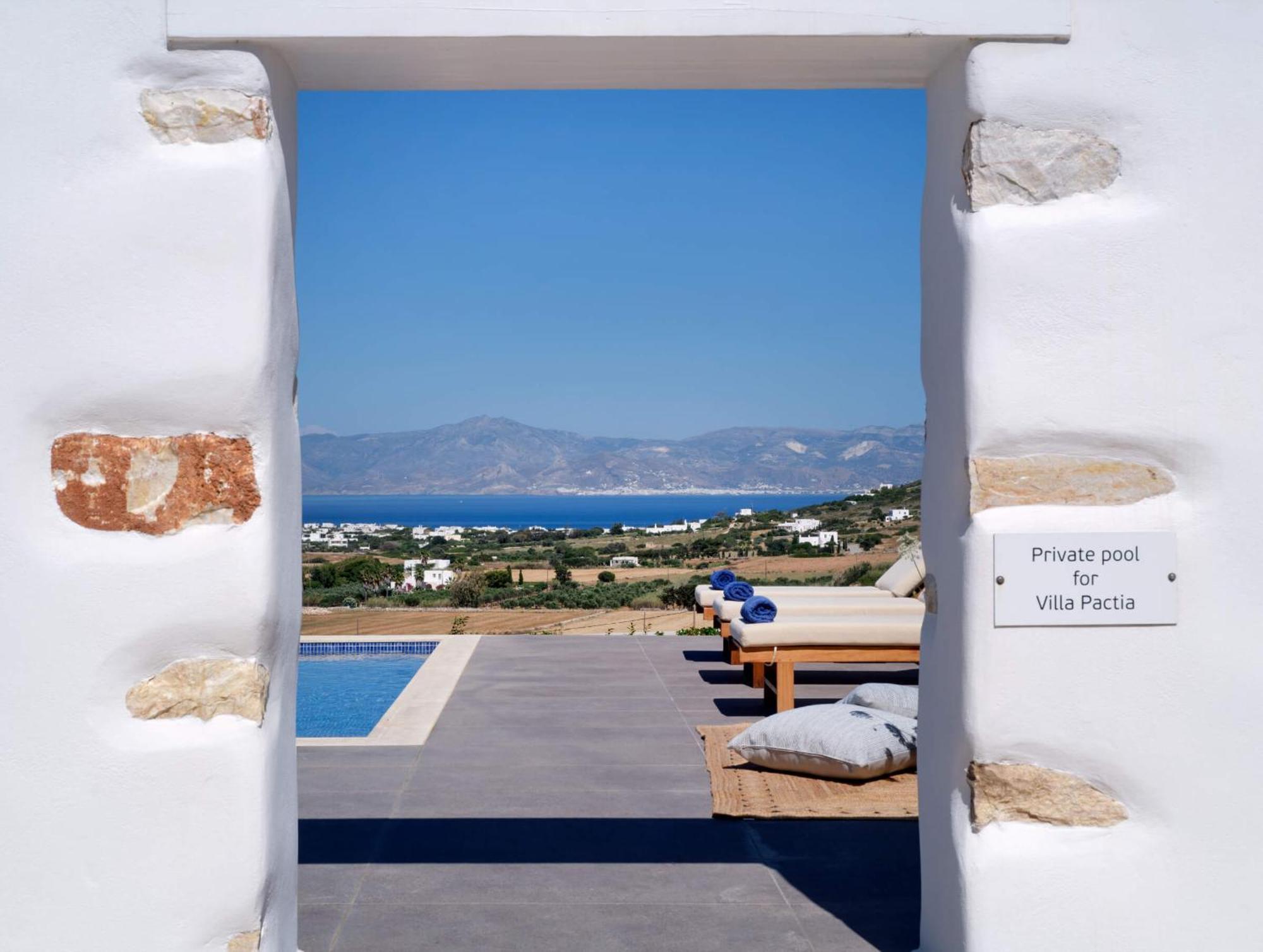 Luxurious Villa Pactia Amazing Pool Isterni  Exterior foto