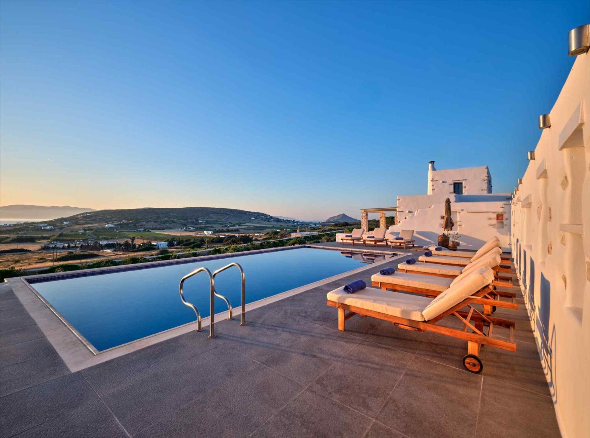 Luxurious Villa Pactia Amazing Pool Isterni  Exterior foto
