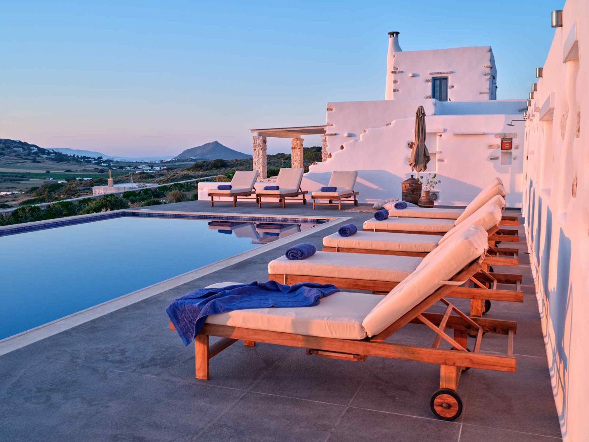 Luxurious Villa Pactia Amazing Pool Isterni  Exterior foto